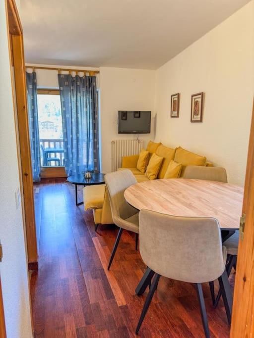 Acogedor Estudio En El Tarter 4Pax Parking-Es Dış mekan fotoğraf